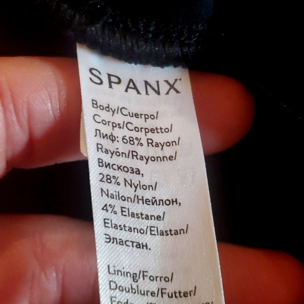 SPANX The Perfect Black Pant, Ankle 4-Pocket Size Large Petite - Picture 8 of 8